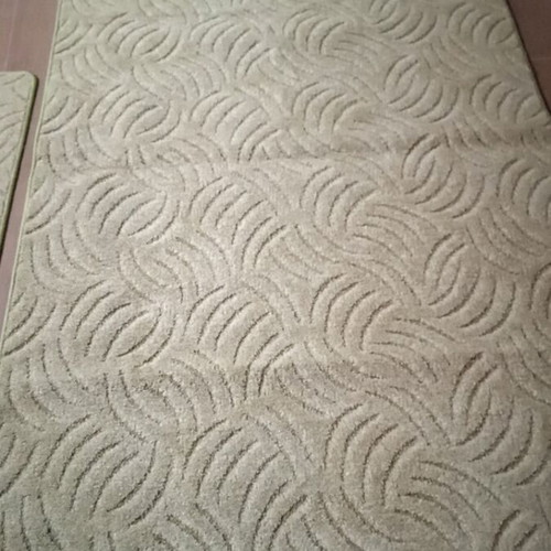 Rug set green like new
