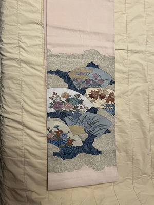 Kimono Obi belt made of silk like new, beige and gold
