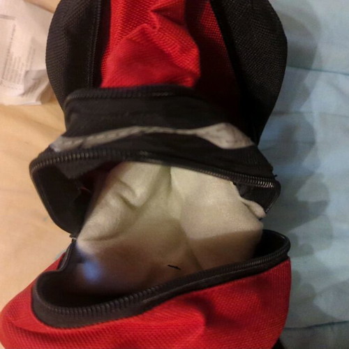 Bicycle bag unused with central pocket and extension