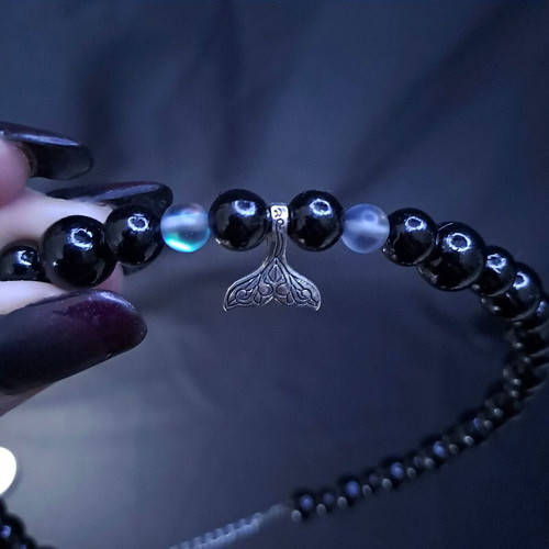 Choker Dark Mermaid with black acrylic pearls and iridescent gray beads made to order