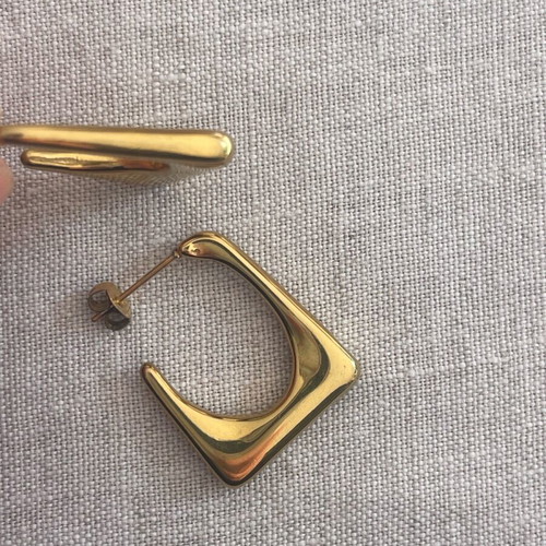 Earrings used, gold color, stainless steel