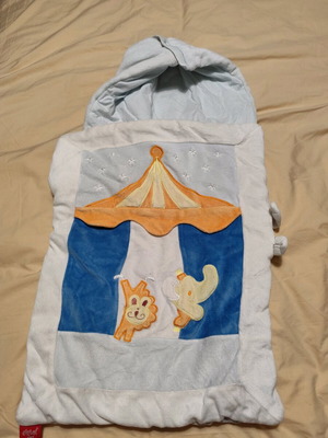 Baby blanket-bathrobe 0-6 months like new
