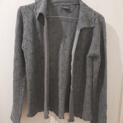 Knitted cardigan with pattern, like new, gray, size M