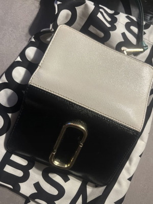 Marc Jacobs wallet with pouch