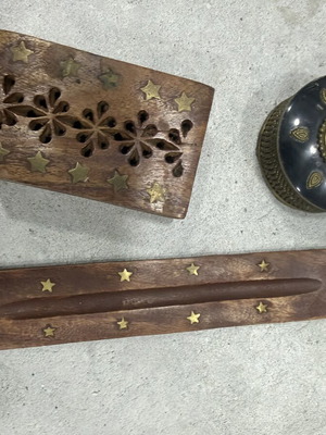 Decorative set like new with wooden incense holder and brass box