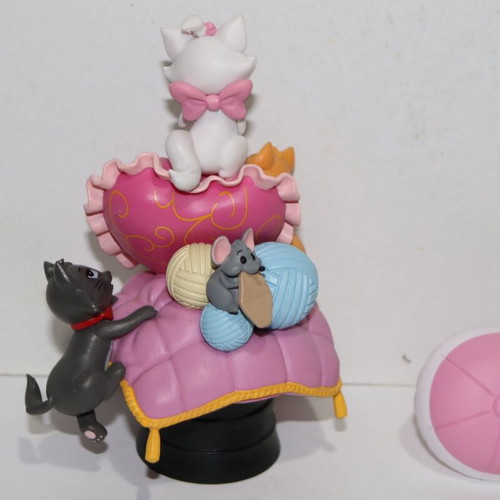 Beast Kingdom D-Stage Marie Aristocats figure used