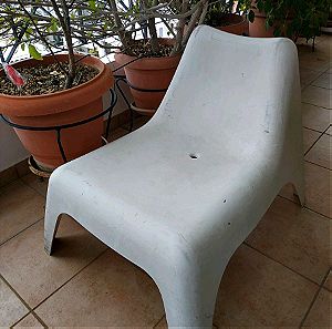 Πλαστική πολυθρόνα βεραντας-κηπου