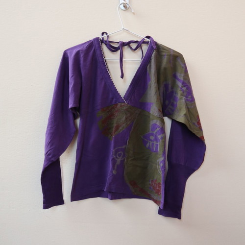 Pink Woman purple blouse open front and back used, size S/M, patterned