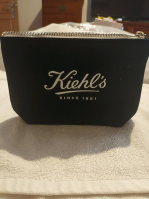 Μικρό νεσεσέρ Kiehl's καινούριο, μαύρο