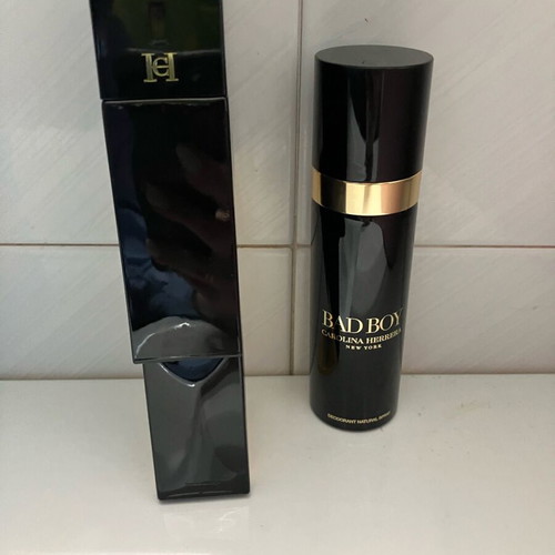 Bad Boy Carolina Herrera 100ml gift set like new