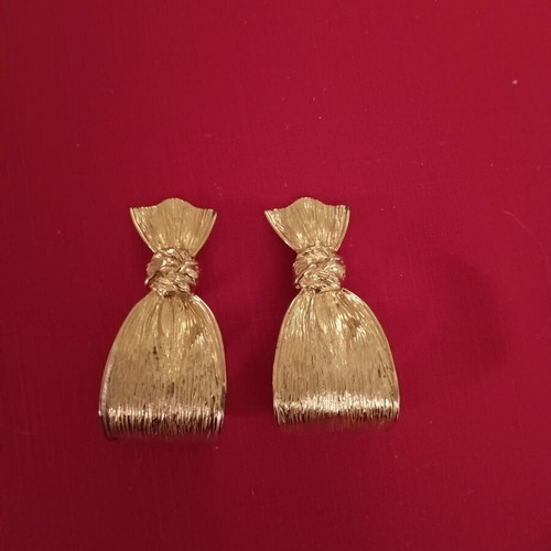 Faux pouch clip-on earrings