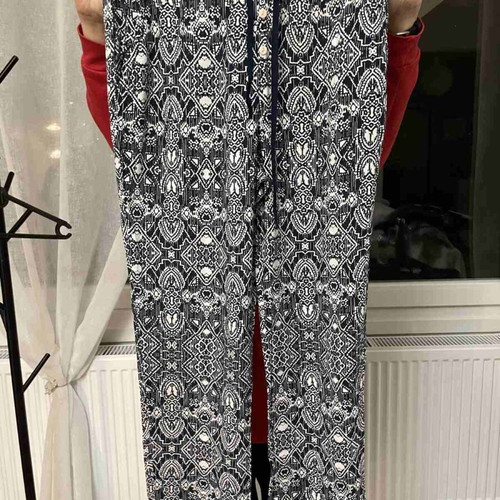 Summer pants with pattern like new, size M