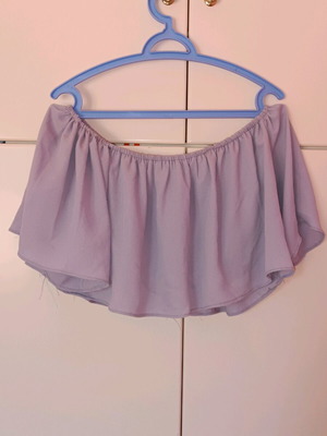 Crop top purple medium like new, off-shoulder top
