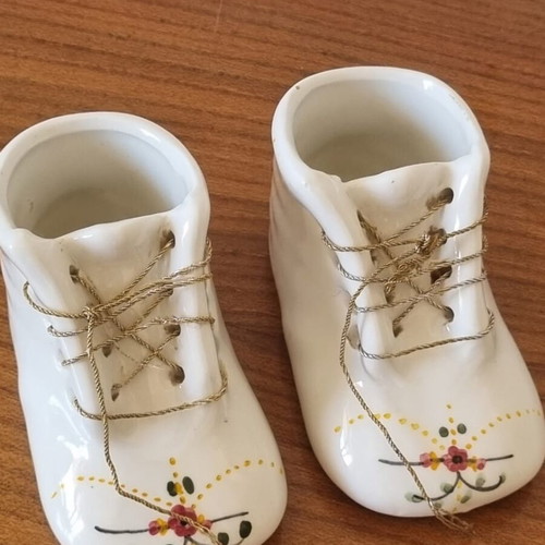 Porcelain Doll Shoes in excellent condition