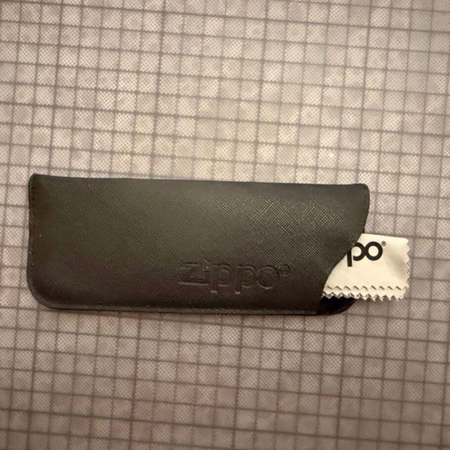 Θήκη γυαλιών πρεσβυωπίας Zippo και μαντηλάκι καθαρισμού, καινούργια, μαύρη