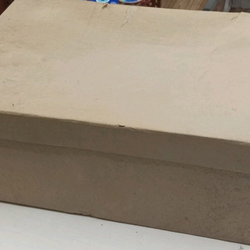 Wooden watch box for 10 watches like new