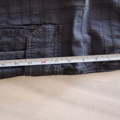 Columbia cotton bermuda shorts size small like new, blue