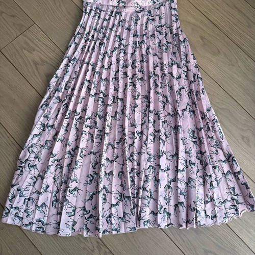 Milkwhite skirt pink like new, size S