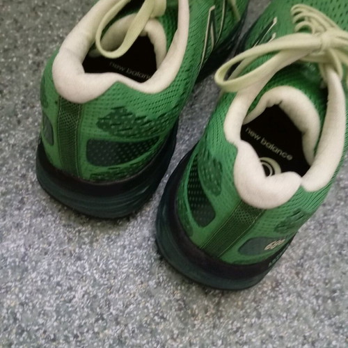 New Balance sneakers new, size 38.5, green sports shoes