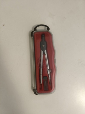 School Compass with Replacement Tips like new