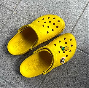Crocs κίτρινα