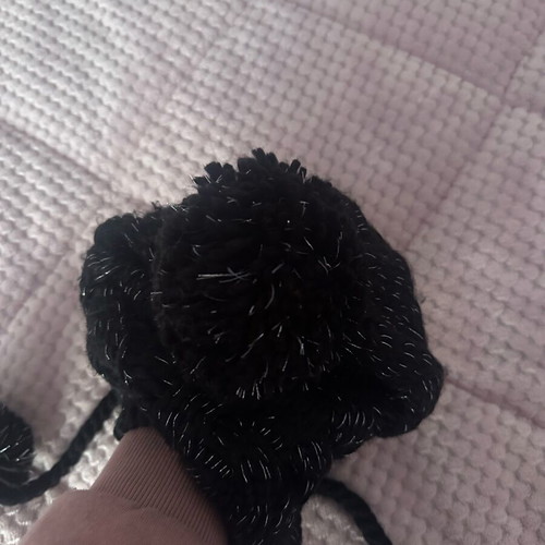 Black knit cap used for women and men
