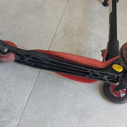 Glider deluxe xl scooter used with adjustable handlebar