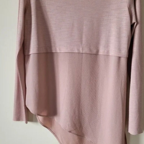 Asymmetric Zara blouse in powder pink like new size M
