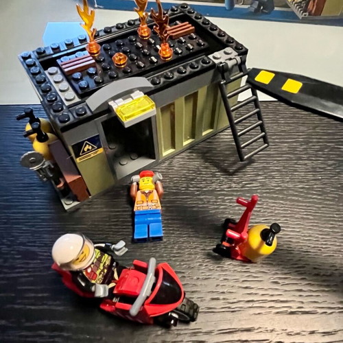 Lego City Fire Helicopter 60108 like new