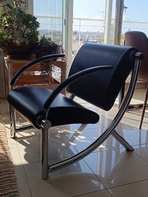 Πολυθρόνα design Klöber Tezett μαύρο δέρμα μεταλλικό σκελετό σαν καινούργιο