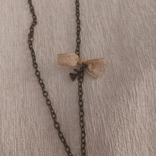 Vintage necklace with hand mirror used, bronze, bow and phone element