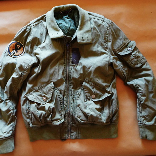 Levi's bomber jacket green XL like new