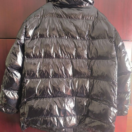 Zara vinyl jacket like new, size M