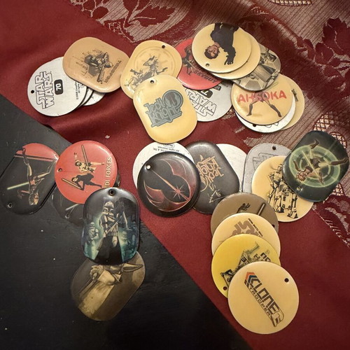 Star Wars collectible tags like new
