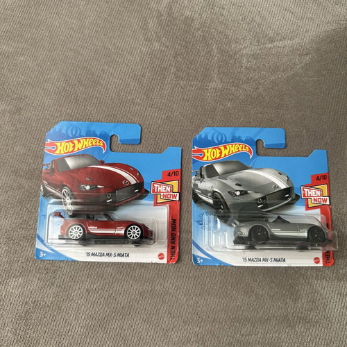Hot Wheels '15 Mazda MX-5 Miata lot of two mainlines