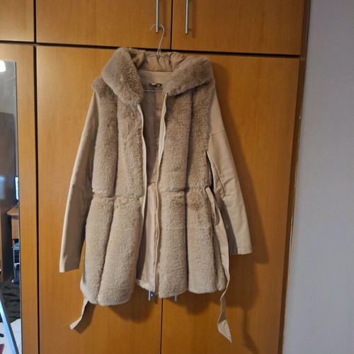 Women's Jacket with Faux Fur and Leatherette Sleeves, Like New, Beige