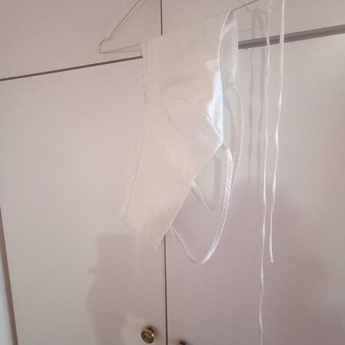 Bridal skirt and bustier like new