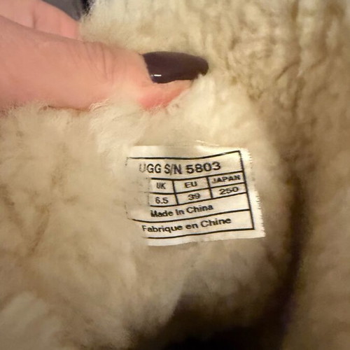 Ugg Australia beige boots size 39 like new