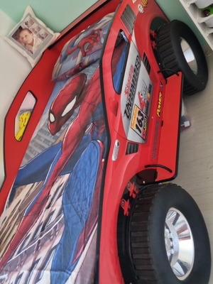 Car bed used without mattress