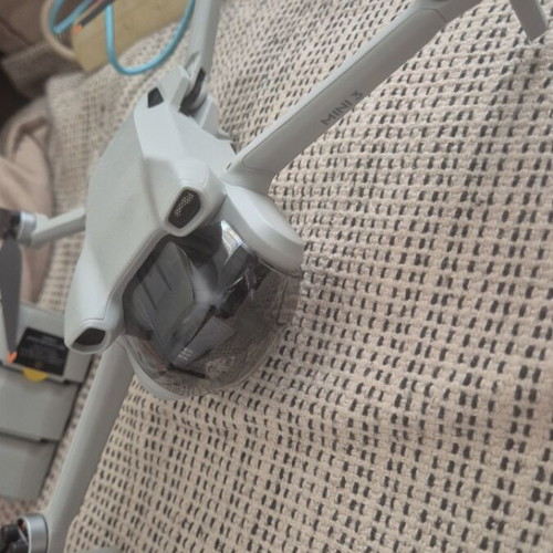 DJI Mini 3 Combo drone with 3 batteries and 128GB memory