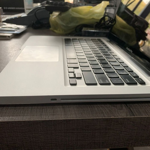 Apple Macbook Pro 8,1 (2011) used, 13.3 inch, i5, 8GB, 250GB SSD