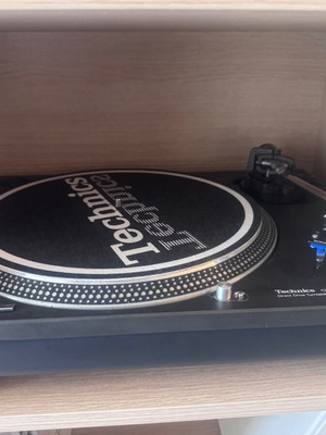 Πικαπ Technics 1210 MK2 σαν καινούργιο