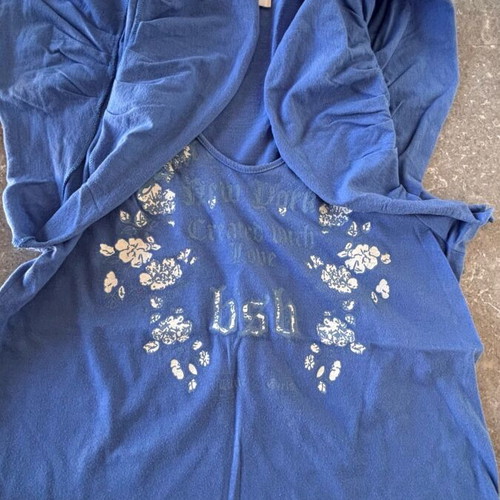 BSB women's blue medium blouse like new with wide sleeves
