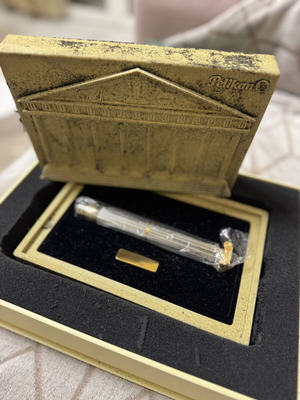 Pelikan Temple of Artemis Limited Edition Fountain Pen new