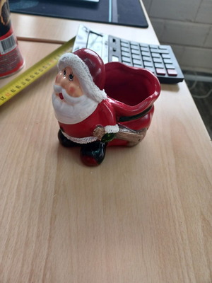Christmas ceramic planter used
