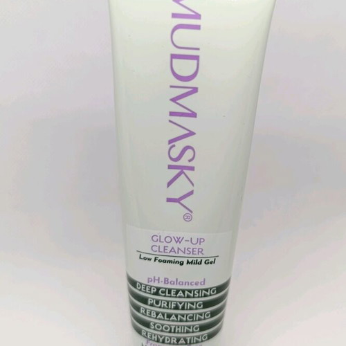 Face and body care set new (3 pcs)