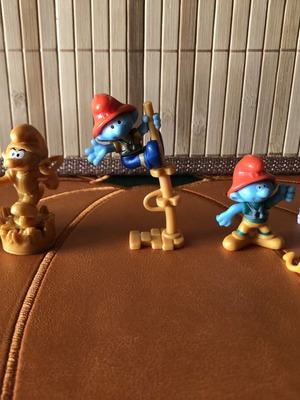 Φιγούρες Kinder Joy