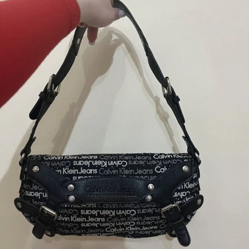 Calvin Klein Jeans Vintage Shoulder Bag Like New, Black