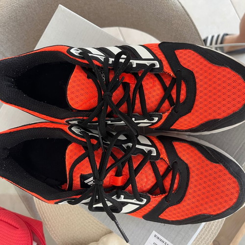 Adidas athletic shoes size 44, black and red