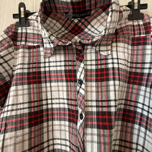 Checked crop shirt with front tie like new